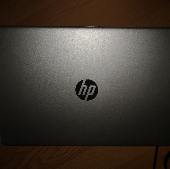 HP Laptop - Picture 4 of 4